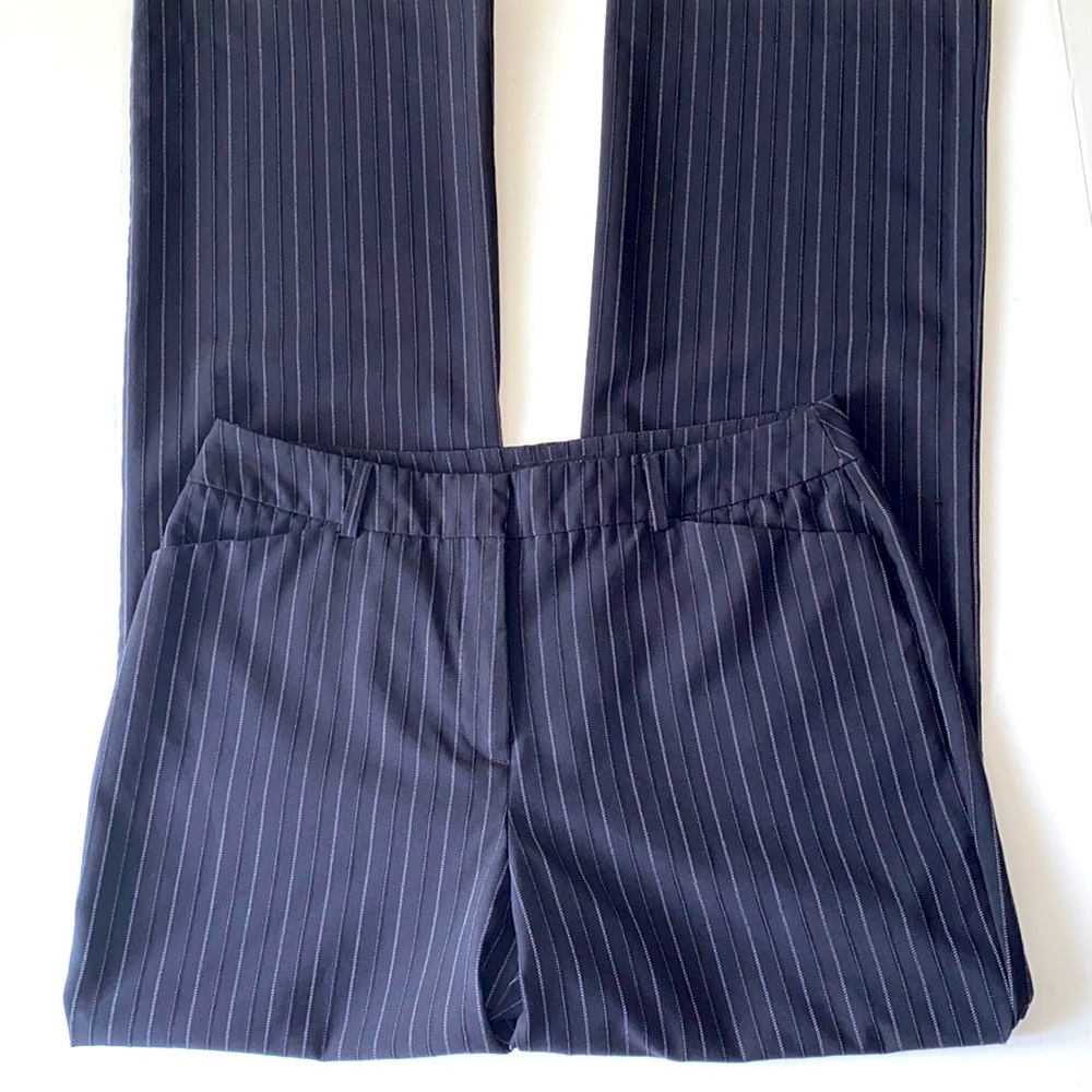 New York & Company black pin strip pants size 10